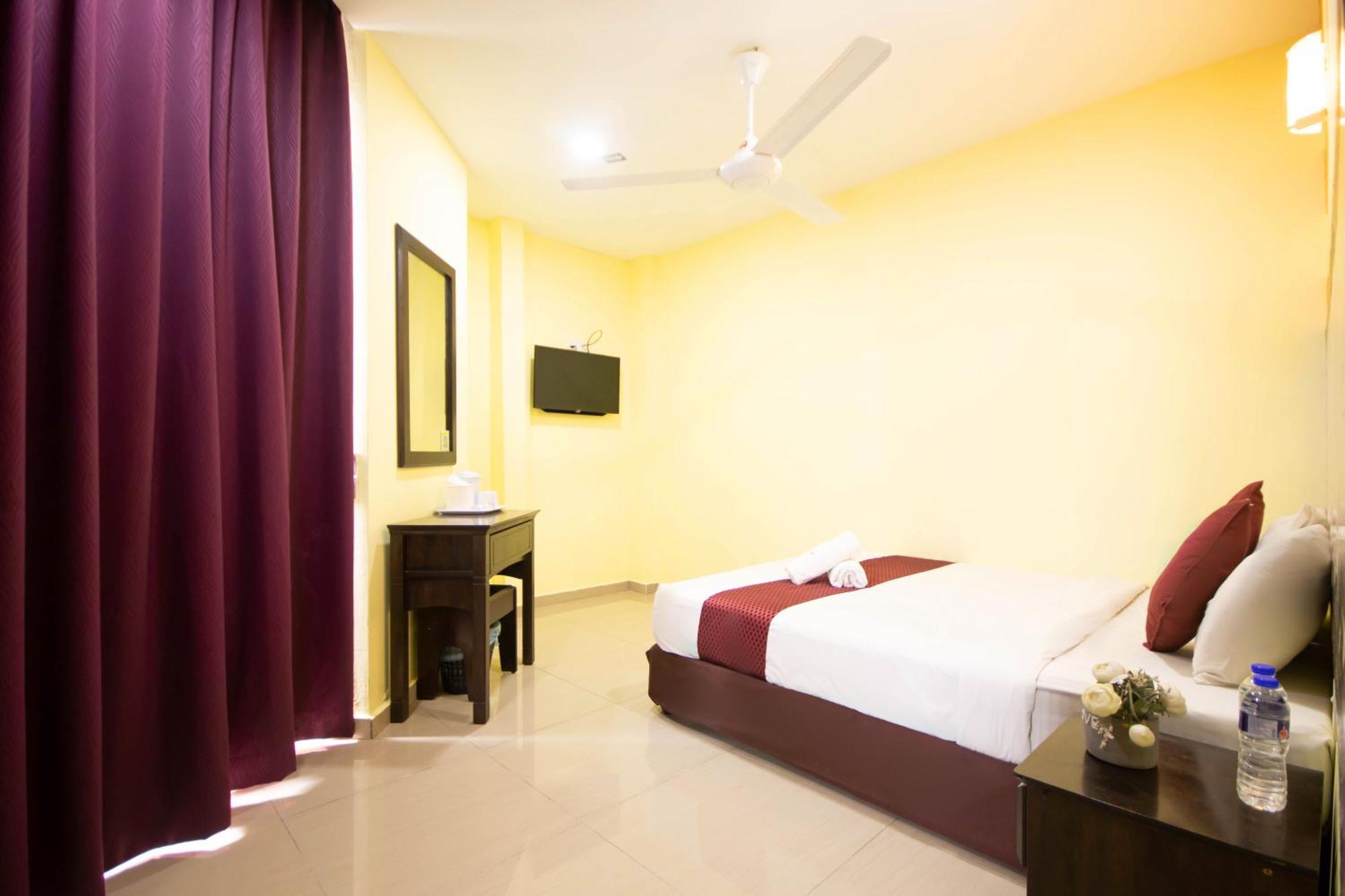 Sun Inns Hotel Meru Raya Chemor Экстерьер фото